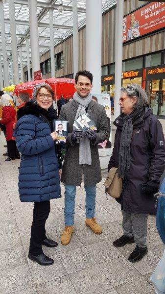 Infostnde Brgerschaftswahl 2020 - Unterstützung durch unseren MdB   Dr. Christoph Ploß und unsere stellv. OV Vorsitzende Doris Lüdke