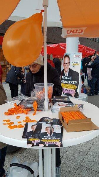 Infostnde Brgerschaftswahl 2020 - unser Infostand Langenhorn Markt 